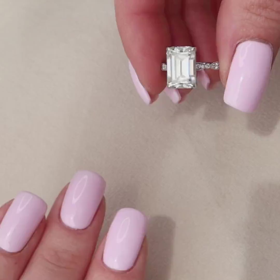 5.0 CT Emerald Milgrain Vintage Style Moissanite Engagement Ring